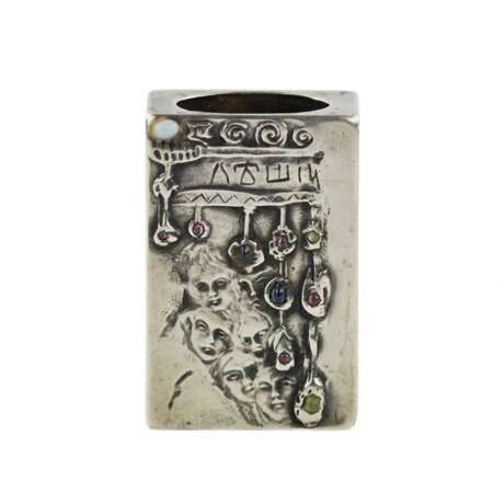 Серебряная спичечница, выполненная в стиле русского Модерна, с изображением лешего. - фото 3