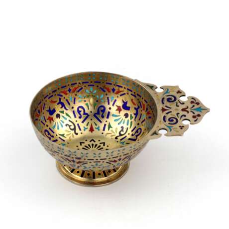 Russian stained glass enamel kovsh in silver. 19th-20th centuries. - photo 2