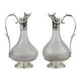 Pair of French, spiral glass wine jugs with silver. Late 19th century. - Foto 1