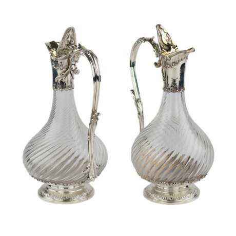 Pair of French, spiral glass wine jugs with silver. Late 19th century. - Foto 3