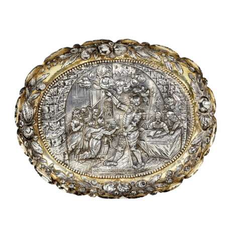 Silver, decorative dish with a scene of a knights court. 19th century. - photo 1