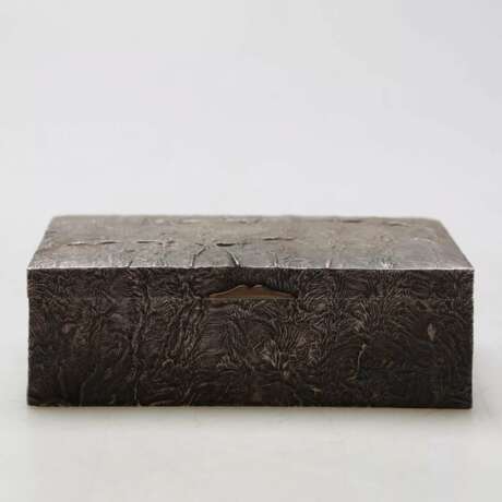 Серебряная коробка для папирос «Самородок» Финляндия. Начало 20 века. - фото 2
