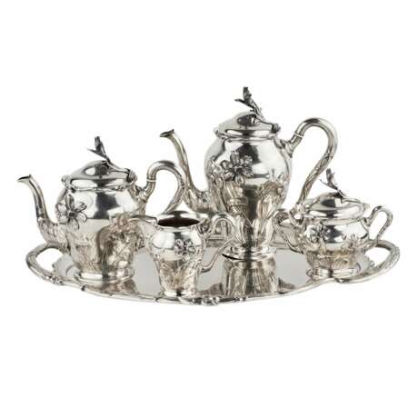 Silver tea and coffee service in Art Nouveau style. Bruckmann. After 1888. - Foto 13
