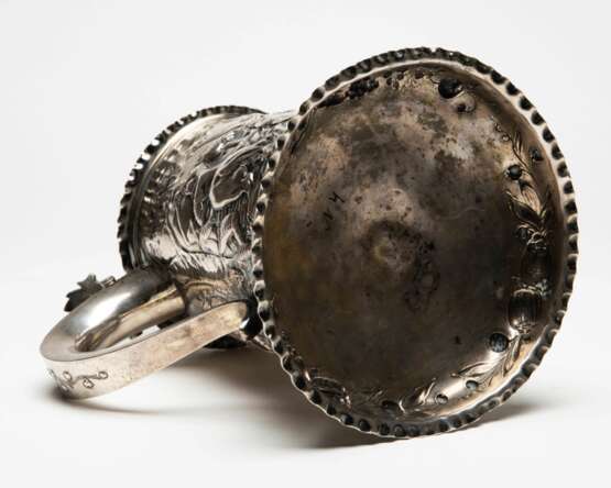 Silver beer goblet with battle scenes. First half of the 19th century. - photo 6