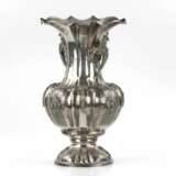 Изящная серебряная ваза - фото 3
