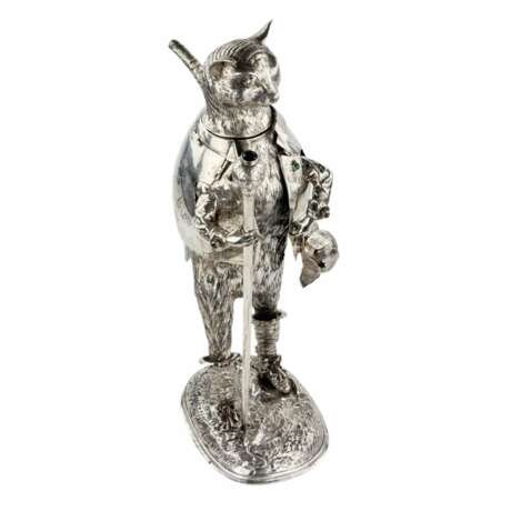 Catchy and ironic silver figure Cat in Boots. Günther Grungessel. Hannau. 1883 - Foto 4