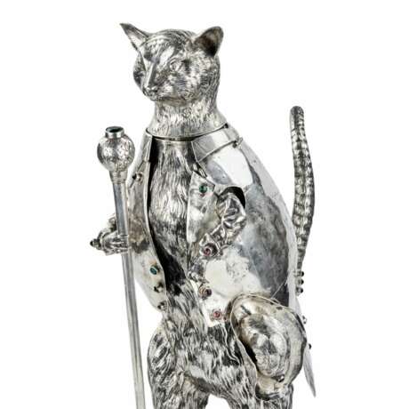 Catchy and ironic silver figure Cat in Boots. Günther Grungessel. Hannau. 1883 - Foto 9