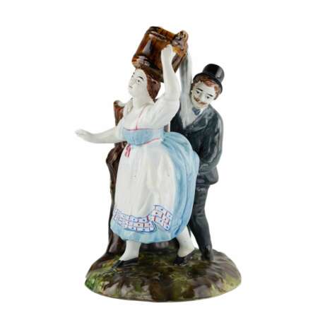 Faience pencil figurine The Villager and the Lord. Kuznetsov factory in Tver. 19th century. - Foto 1