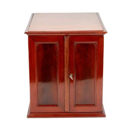 Wooden cabinet for coins and medals from the 19th century. - photo 4