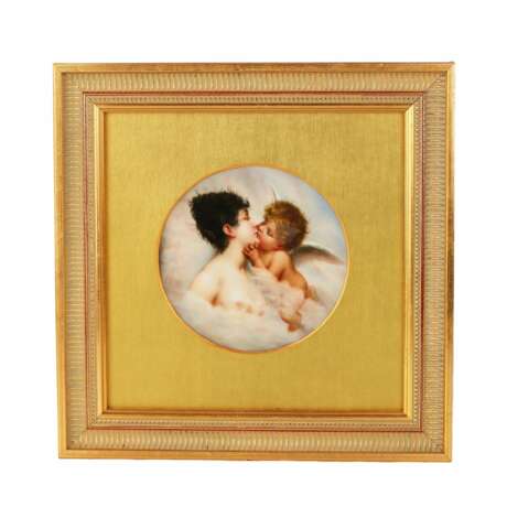 Couche de porcelaine Psyché et Cupidon. Fin du 19ème siècle. - photo 1
