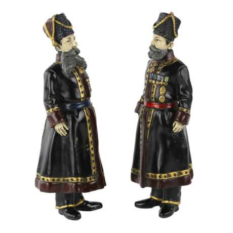 Pair of bronze figures of Russian Cossacks, personal guard of the Imperial Family. In the style of Faberge. - photo 2
