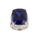 Gold ring with tanzanite and diamonds. - Foto 2