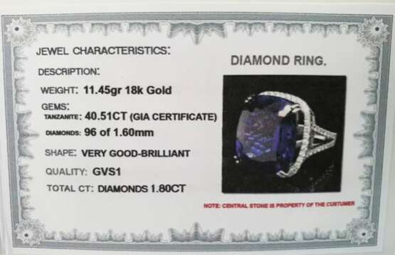 Gold ring with tanzanite and diamonds. - photo 5