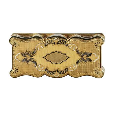 18K gold enameled snuffbox with scenes of equestrian hunting. French work of the 19th century. - photo 5