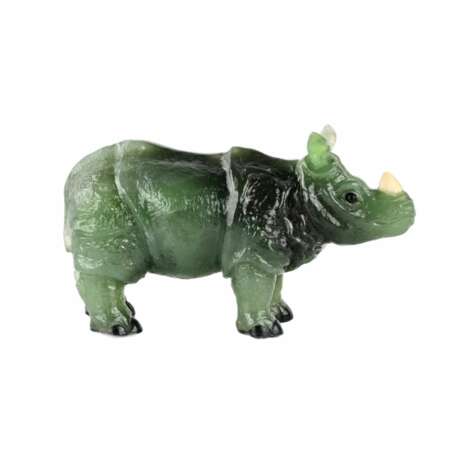 Камнерезная миниатюра Нефритовый носорог в стиле изделий фирмы К.Фаберже - фото 2