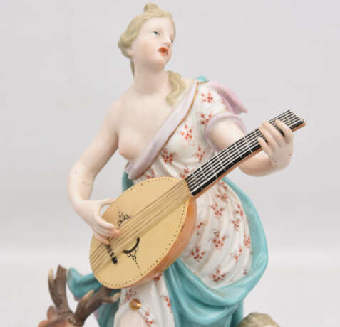 MEISSEN PORZELLAN, "Allegorie auf das Gehör", Modell J.F. Eberlein. bemalt, glasiert, gemarkt, 19. Jahrhundert - photo 12