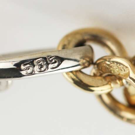 Chaîne russe en or pour montres de poche avec pendentif en forme de diamant. Le tournant des XIXe-XXe siècles. - photo 7