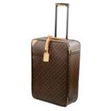 Кожаный дорожный чемодан Louis Vuitton Monogram Pegase Legere 65 Suitcase. Кожа 67 г. - фото 2