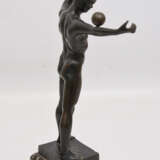 H. BÜGLER, Athletischer Ballspieler, Bronze, signiert, 20. Jahrhundert - Foto 3
