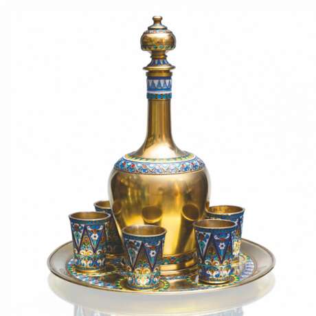 Luxurious vodka set of Russian silver with enamel. - photo 1