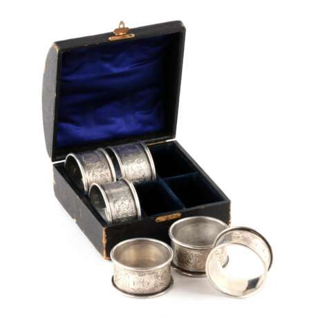 Шесть английских серебряных колец для салфеток, в оригинальном кофре. - фото 6
