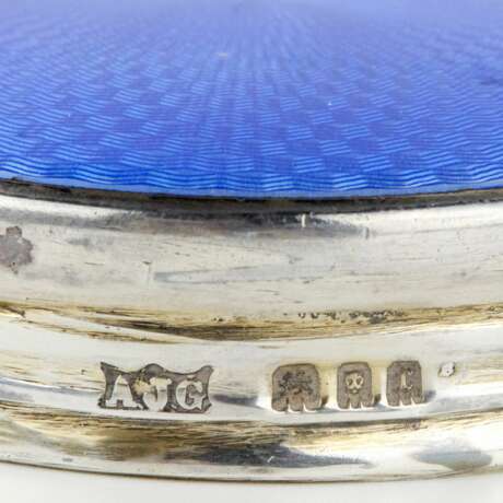 Ladies glass box with a silver guilloche enamel lid. England 20th century. - Foto 5