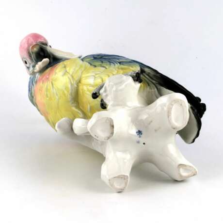 Porcelain figure Blue Parrot. Karl Ens. - photo 5