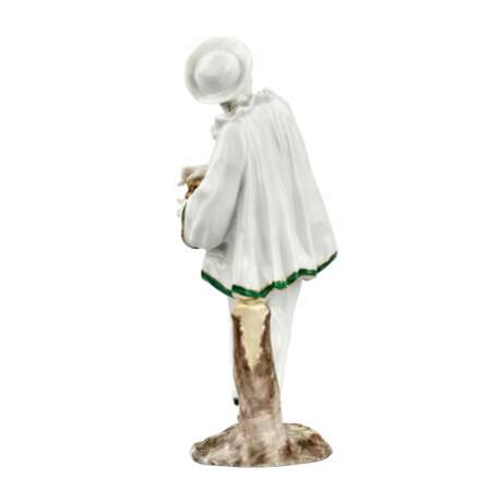 Figurine en porcelaine de Pierrot. Allemagne. Fin du 19ème siècle. - photo 4