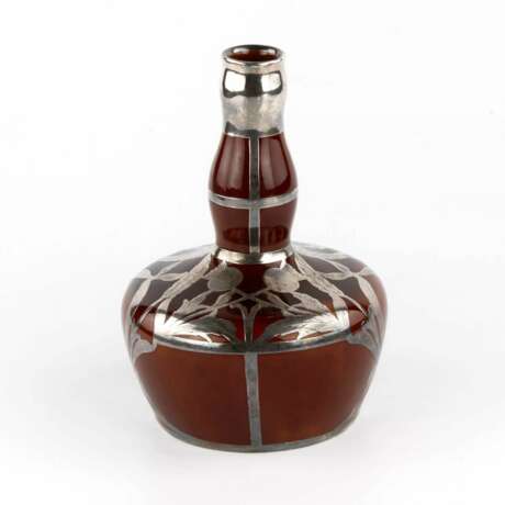 Изящная фарфоровая вазочка в серебряной оплётке, в стиле Модерн. Crown Staffordshire. - фото 3