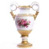 Grand vase en porcelaine - Chrysanthèmes rouges. Meissen. - photo 5