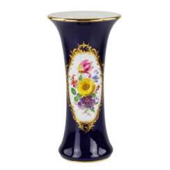 Tall vase. Germany. Meissen. XX century.