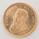 KRÜGERRAND, 1oz, 917/1000 Gold, 33,9 gramm, Südafrika 1975 - фото 2