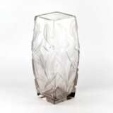 Grand vase en cristal lourd avec des iris luxueux. - photo 1