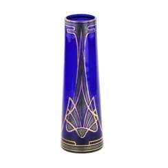 Vase conique Art Nouveau en verre cobalt.