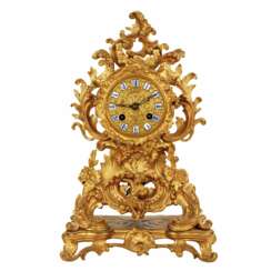 Mantel clock in Rococo style.