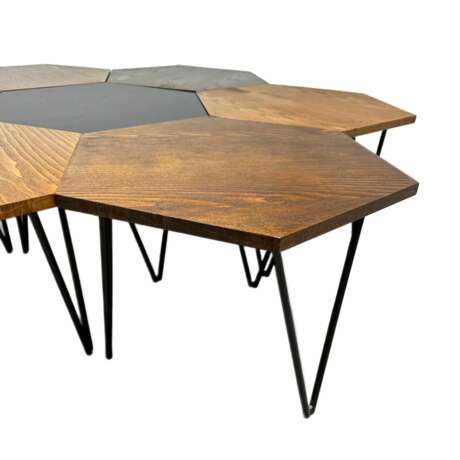 Gio Ponti pour Isa Bergame. Sept tables basses en nid d`abeille, hexagonales, design annees 50. - photo 5