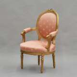 Furniture set of 8 pieces. France at the turn of the 19th century. - Foto 4