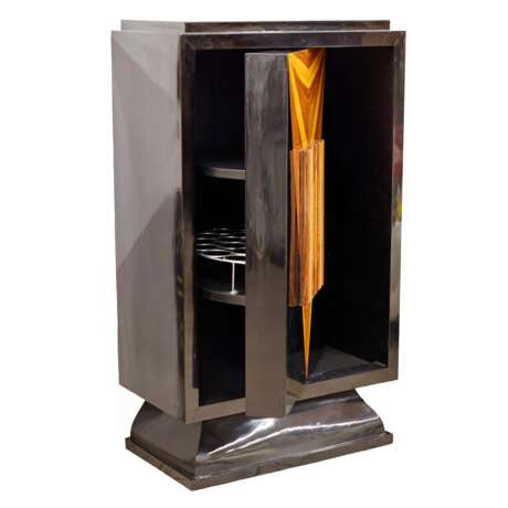 Large, vertical bar in Art Deco style, with a rotating display case. 20th century. - photo 3