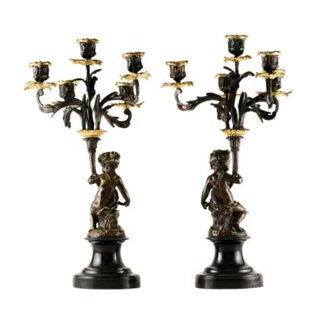 Pair of bronze candlesticks. 19th century. - photo 2