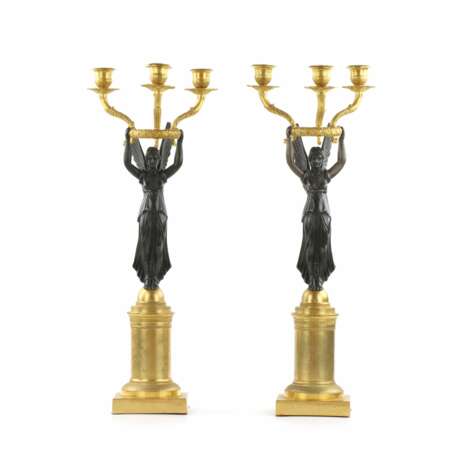 A pair of bronze candlesticks in Empire style - Foto 1