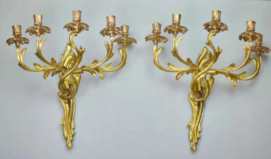 Pair of bronze sconces. The turn of the 19th and 20th centuries. - photo 2