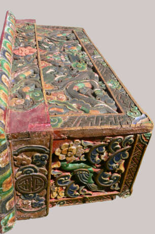 Antique Travelling Tibetan Prayer Table bois wooden carved Тибет Mid 18th/19th century г. - фото 5
