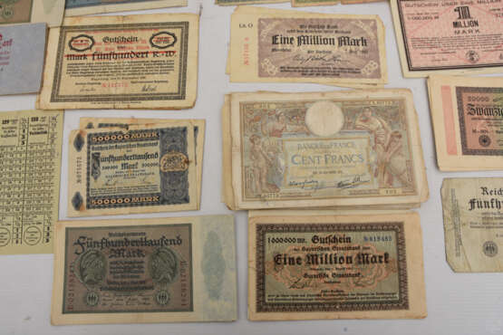 KONVOLUT REICHSBANKNOTEN, Weimarer Hyperinflation/Osteuropa, um 1920 - фото 6