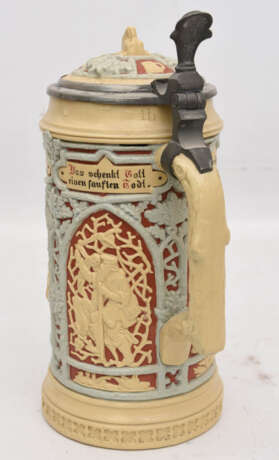 VILLEROY & BOCH METTLACH, BIERKRUG MIT 6 TRINKKRÜGEN, bemalte glasierte Keramik, gemarkt, um 1900 - Foto 13