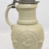VILLEROY & BOCH METTLACH, GROSSER DECKELKRUG, glasierte Keramik/Zinn, gemarkt, um 1900 - Foto 3