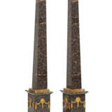 A PAIR OF FRENCH ORMOLU-MOUNTED PORPHYRY AND GRAITE OBELISKS - photo 3