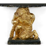 AN ITALIAN GILTWOOD CONSOLE TABLE IN THE FORM OF HERCULES - Foto 2