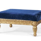 A LOUIS XVI GILTWOOD TABOURET DE PIED - photo 1