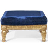 A LOUIS XVI GILTWOOD TABOURET DE PIED - Foto 3