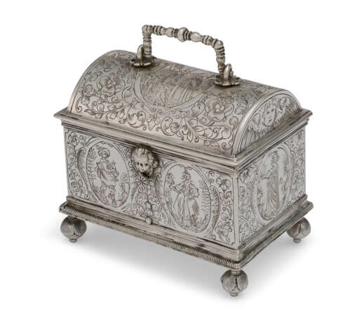 A DUTCH SILVER MARRIAGE CASKET - photo 1